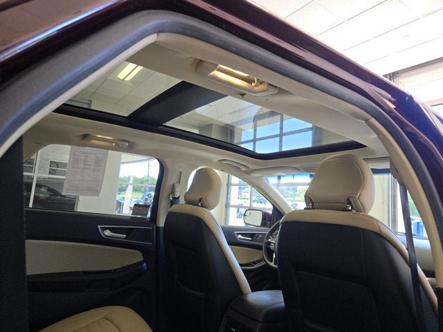Used 2018 Ford Edge SEL w/ Equipment Group 201A AWD/4WD image 8