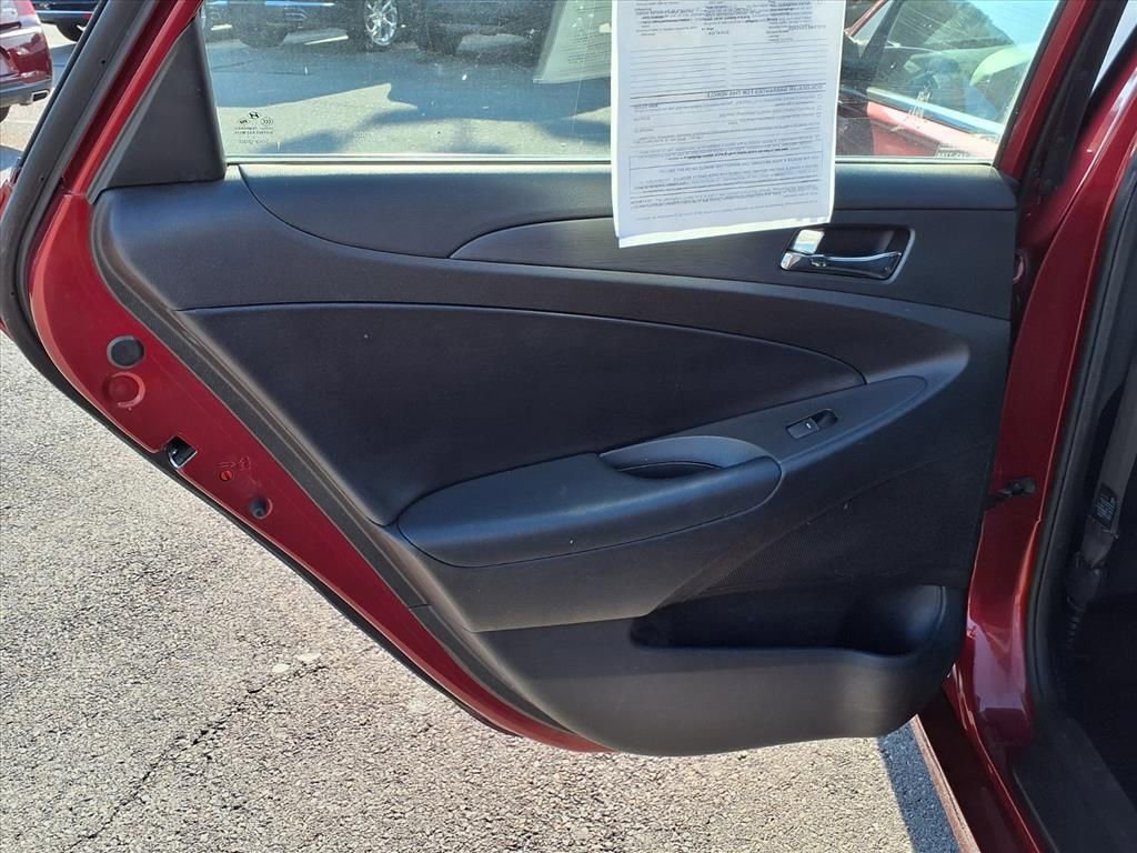 Used 2011 Hyundai Sonata SE image 34