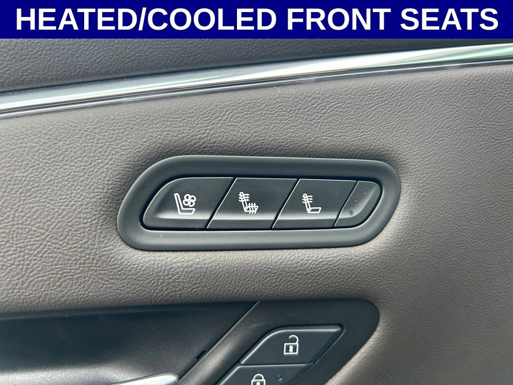 Used 2024 Cadillac Escalade Sport AWD/4WD image 6