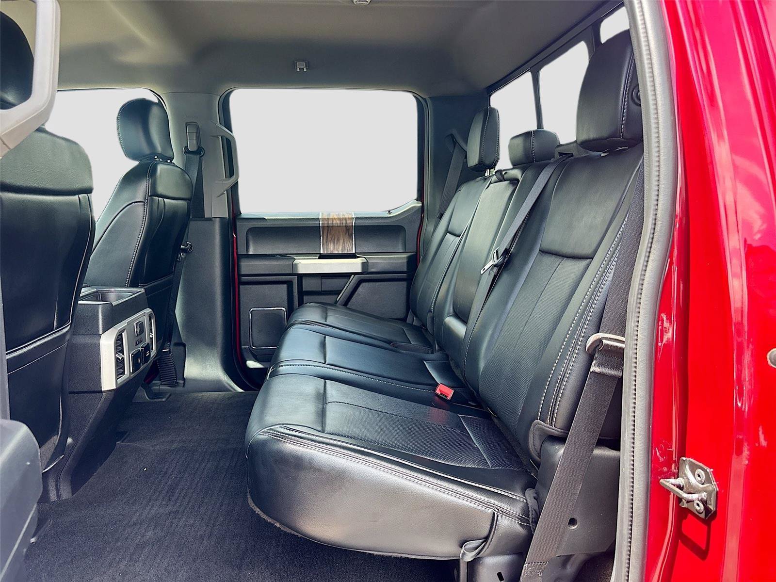 Used 2019 Ford F150 Lariat w/ Equipment Group 502A Luxury AWD/4WD image 25