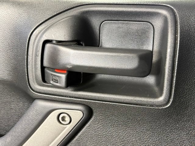 Used 2018 Jeep Wrangler Unlimited Sport S AWD/4WD image 22