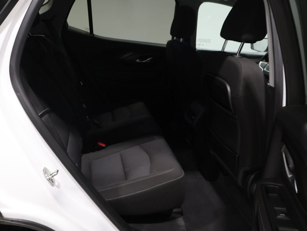 Used 2024 GMC Terrain SLE image 18