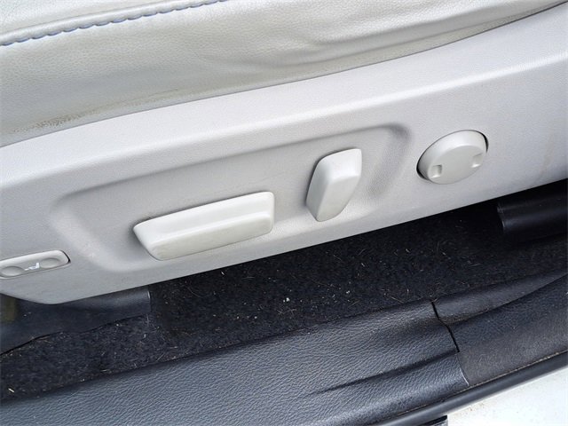 Used 2018 Toyota Highlander XLE image 21