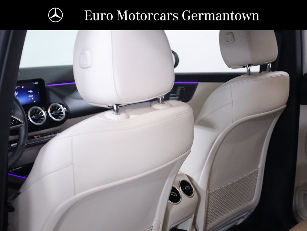 Used 2026 Mercedes-Benz GLA 250 4MATIC image 41
