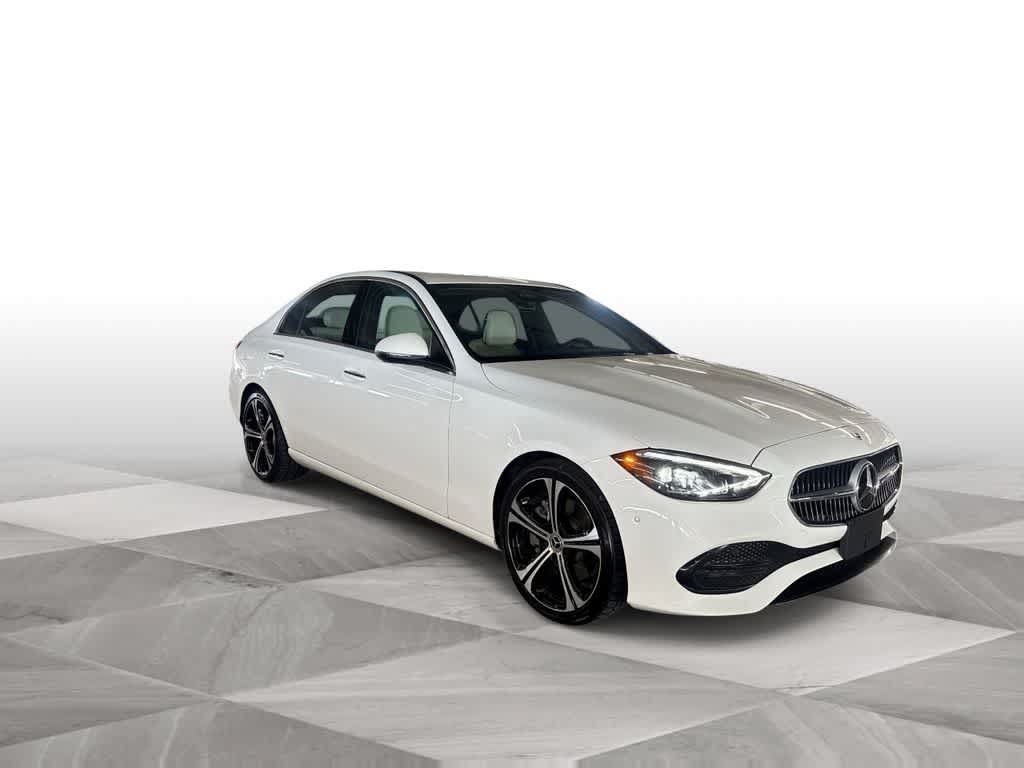 Used 2025 Mercedes-Benz C 300 Sedan image 2