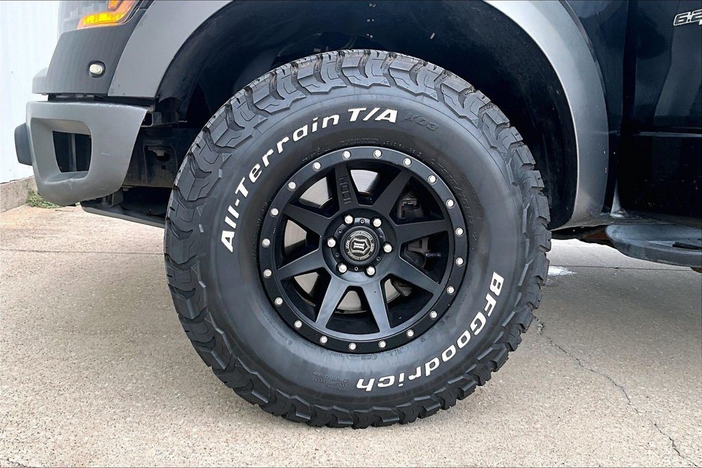Used 2014 Ford F150 Raptor w/ Equipment Group 801A Luxury AWD/4WD image 8