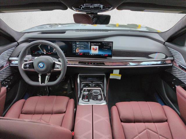 New 2026 BMW 750e xDrive image 15