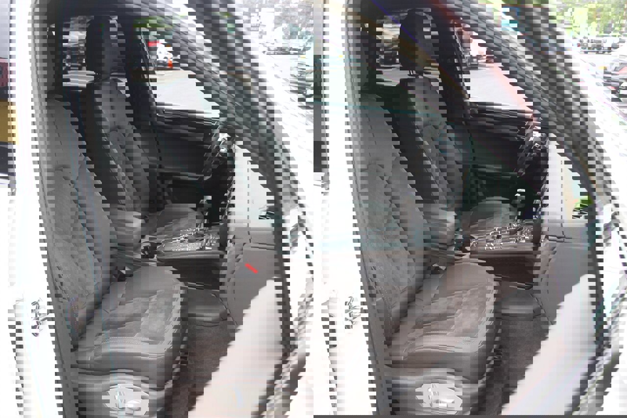 Used 2017 Porsche Macan image 14