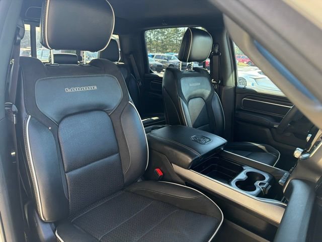 Used 2025 RAM 1500 Laramie w/ Sport Appearance Package AWD/4WD image 6