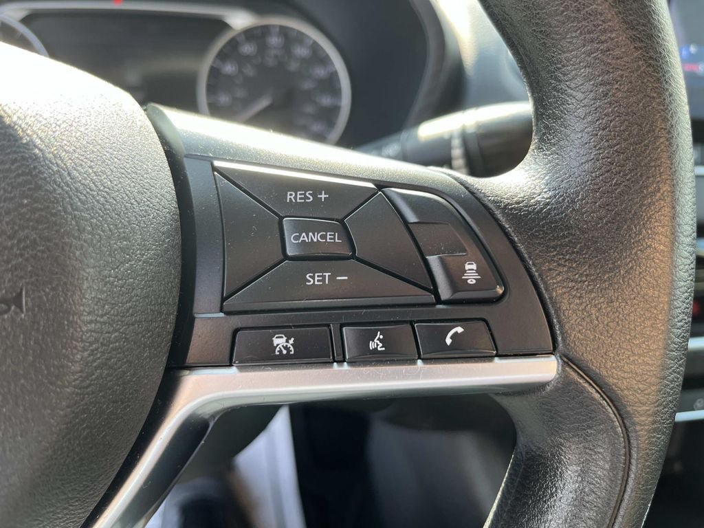 Used 2024 Nissan Sentra SV FWD image 26