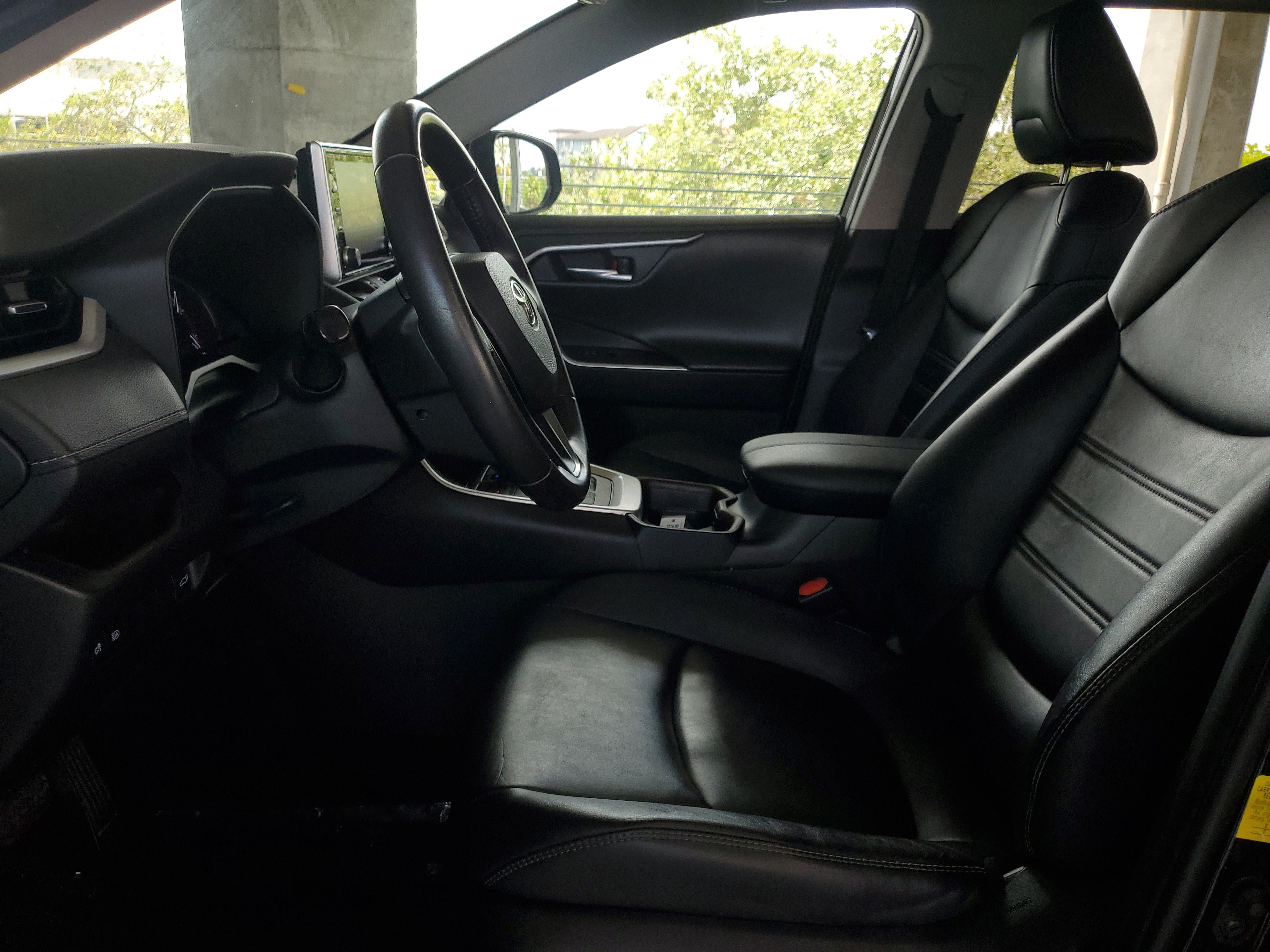 Used 2019 Toyota RAV4 Limited w/ All Weather Liner Package AWD/4WD image 18