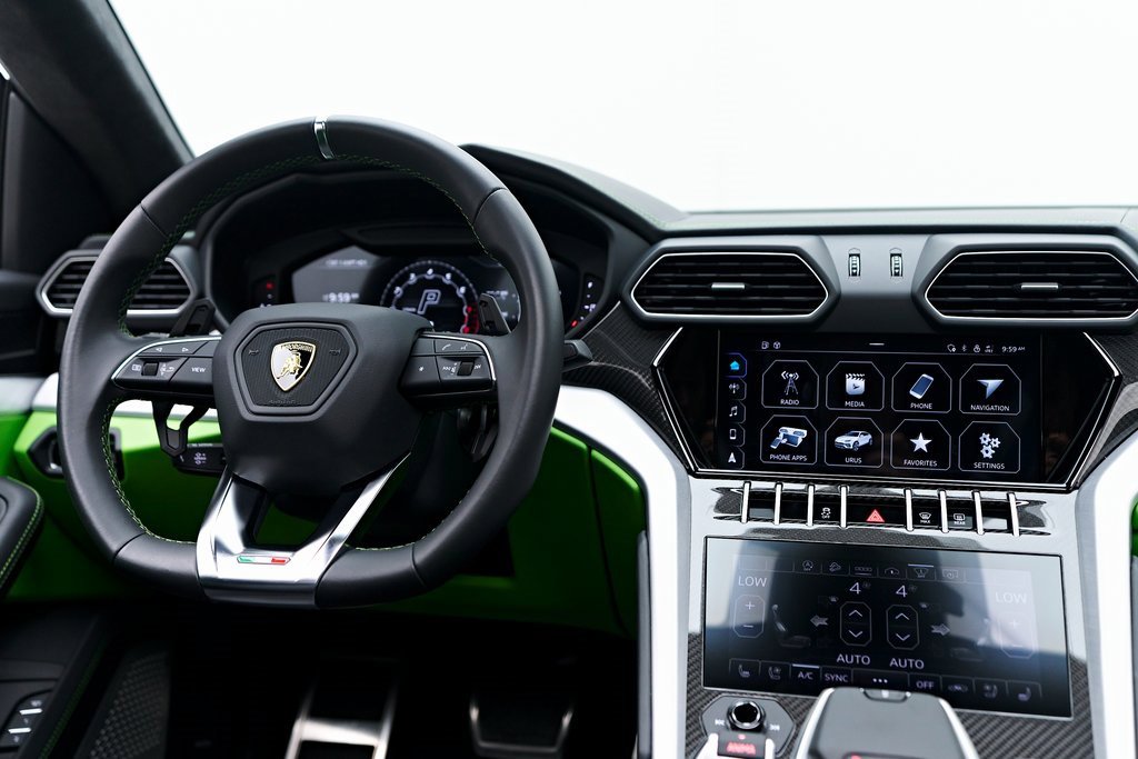 Used 2022 Lamborghini Urus image 61