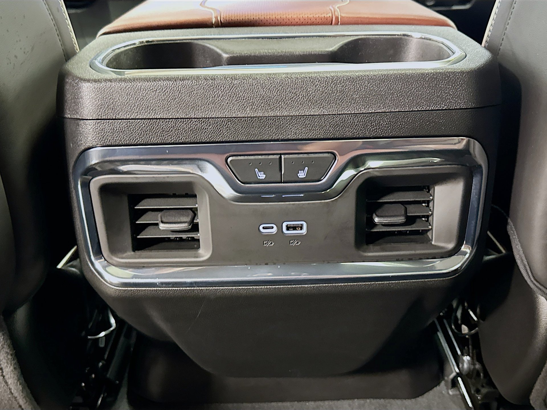Used 2025 GMC Sierra 1500 Denali Ultimate AWD/4WD image 27