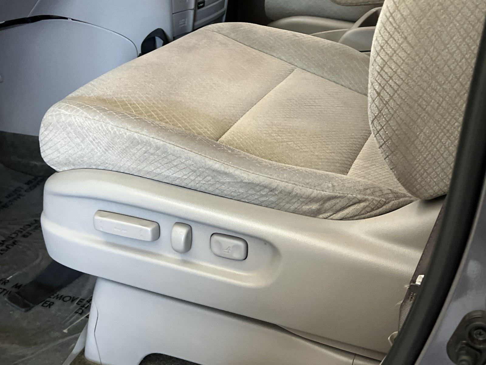 Used 2016 Honda Odyssey SE image 13