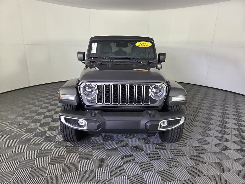 Certified 2025 Jeep Wrangler Sahara w/ Safety Group image 3