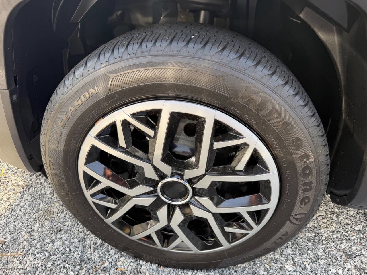 Used 2015 Ford Edge Titanium w/ Equipment Group 302A FWD image 37
