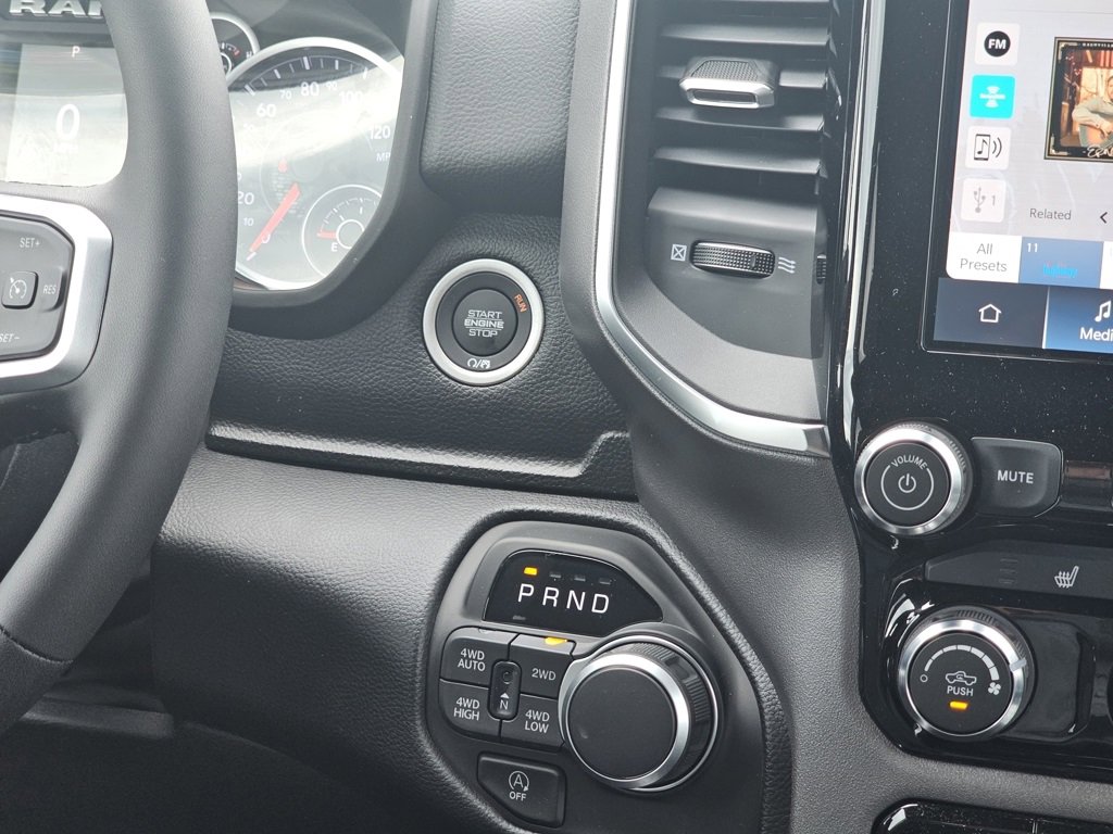 New 2025 RAM 1500 Big Horn image 33