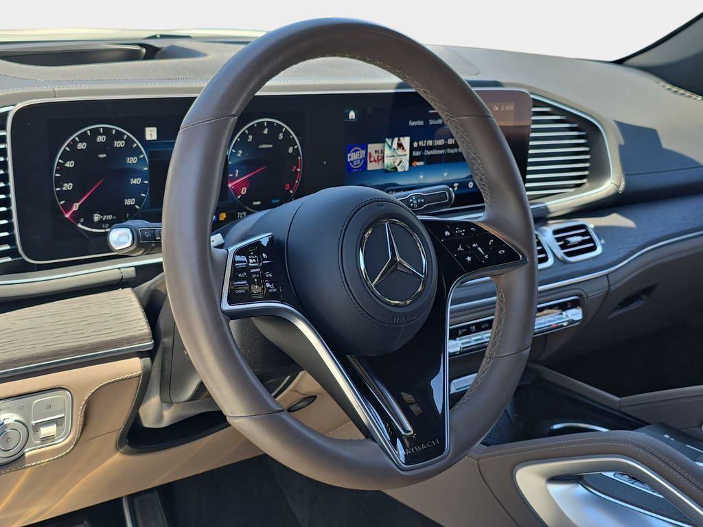 Used 2026 Mercedes-Benz Maybach GLS 600 4MATIC image 19