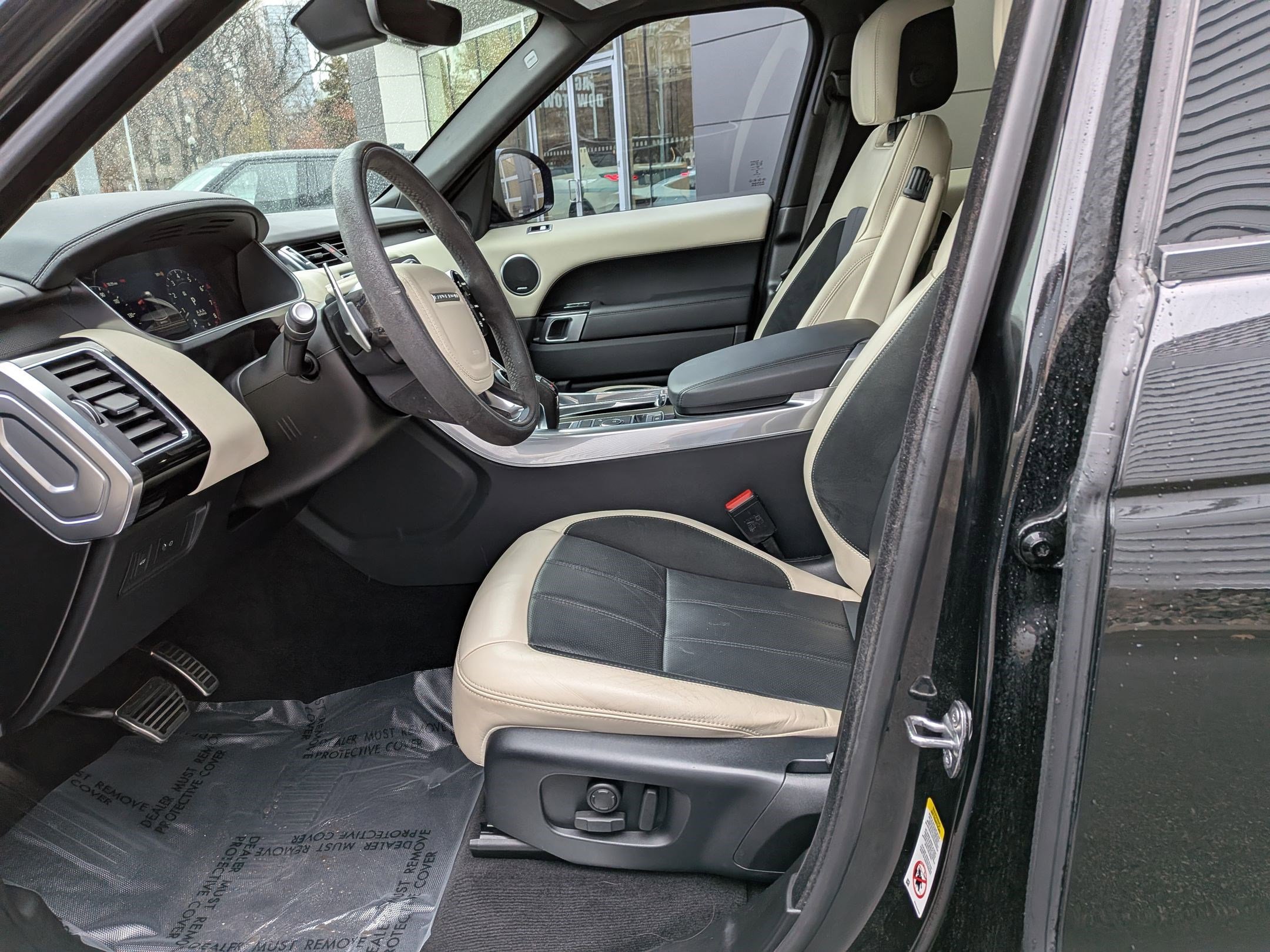 Certified 2020 Land Rover Range Rover Sport HST image 23