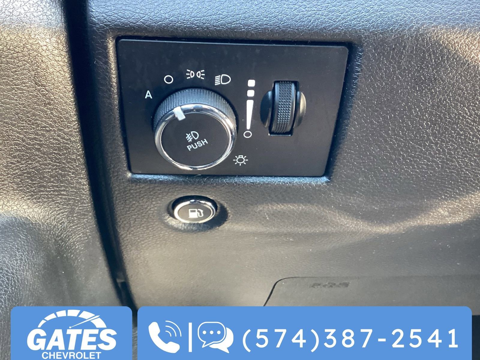 Used 2020 Jeep Grand Cherokee Trailhawk image 34