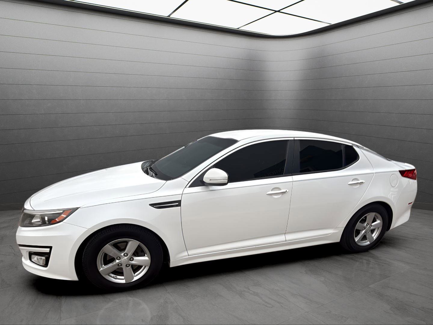 Used 2015 Kia Optima LX w/ LX Convenience Plus Package image 3