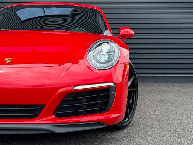Used 2018 Porsche 911 Carrera S RWD image 40
