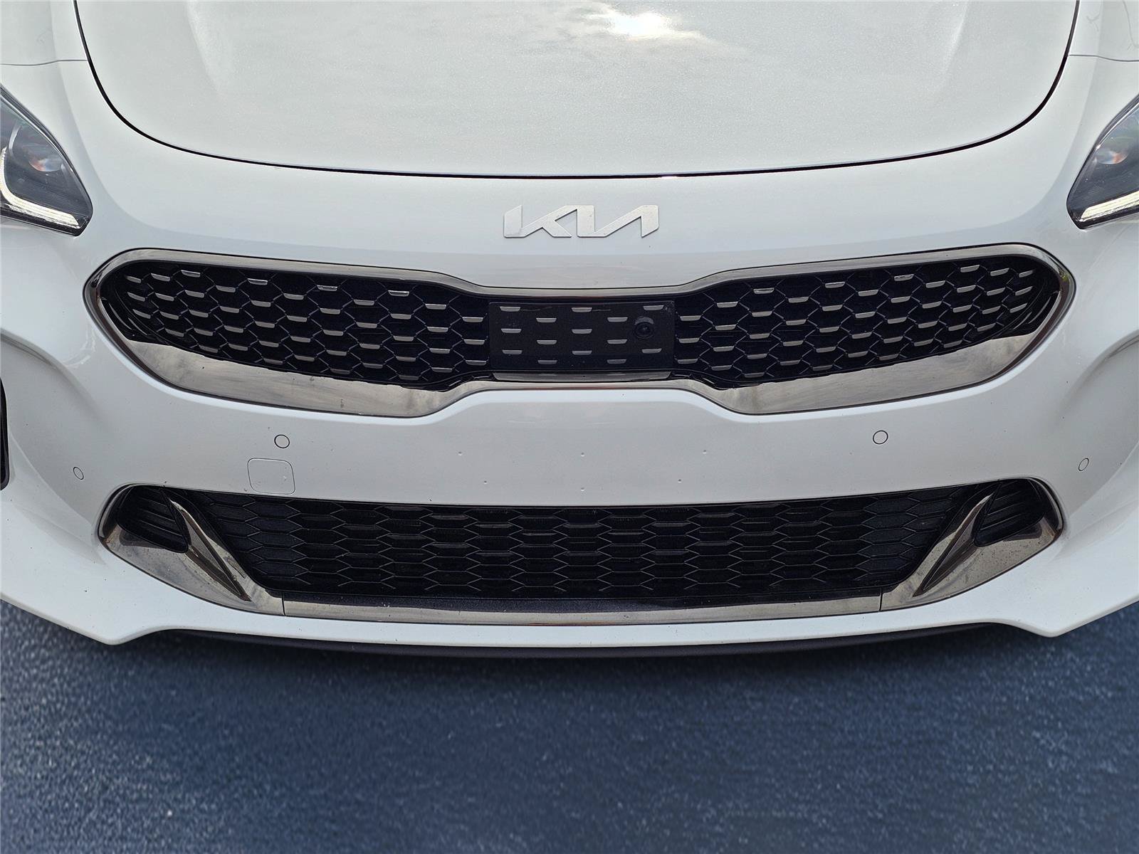Used 2022 Kia Stinger GT2 w/ Scorpion Package RWD image 3