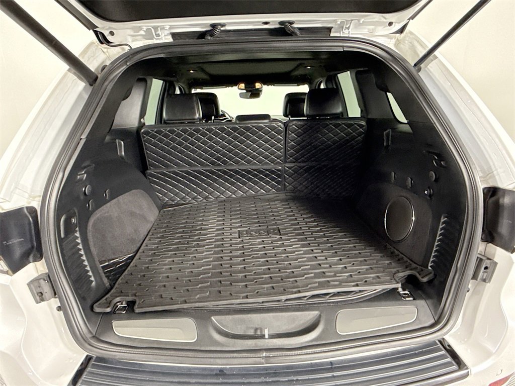 Used 2018 Jeep Grand Cherokee SRT w/ Trailer Tow Group IV image 22