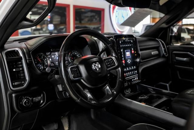 Used 2020 RAM 2500 Laramie w/ Night Edition AWD/4WD image 5
