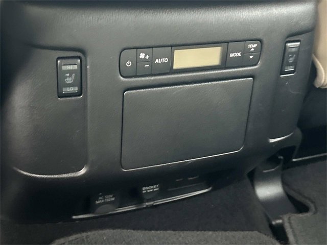 Used 2024 Nissan Armada Platinum w/ Cargo Package image 23