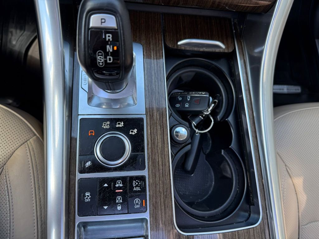 Used 2014 Land Rover Range Rover Sport HSE image 30