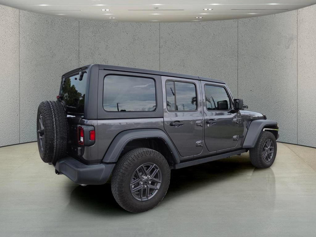 Used 2024 Jeep Wrangler Unlimited Sport AWD/4WD image 4