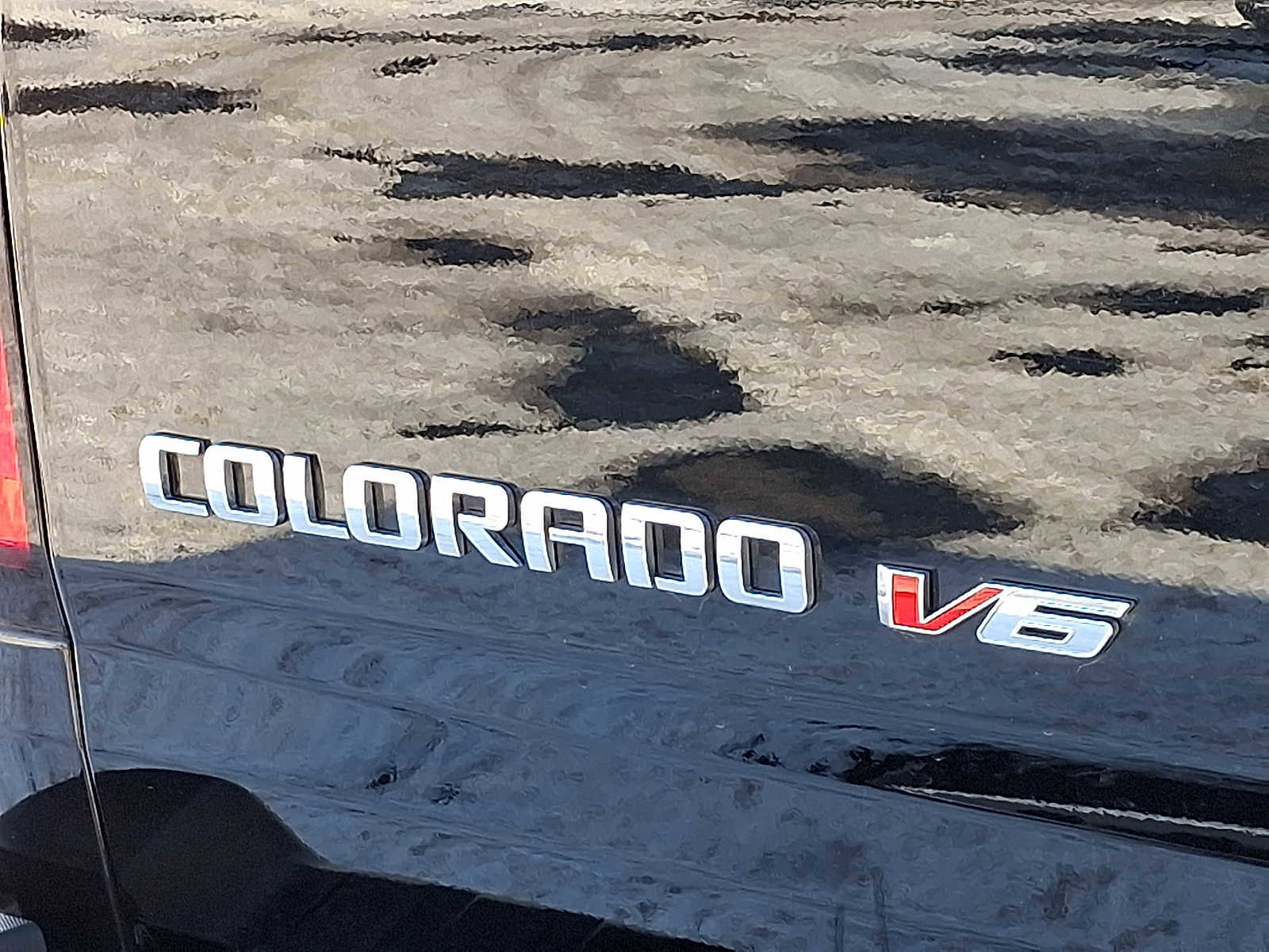 Used 2018 Chevrolet Colorado W/T image 26