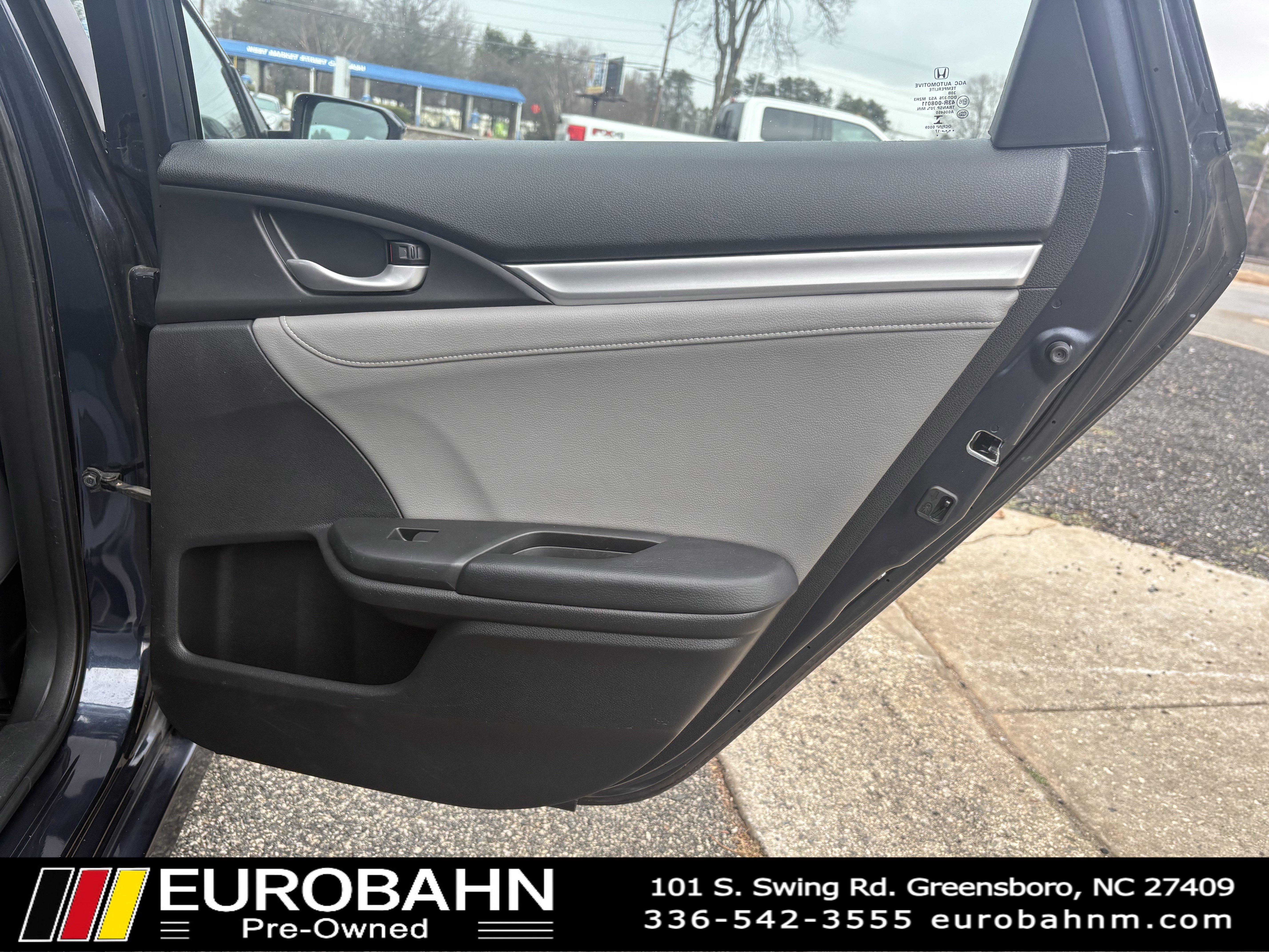 Used 2017 Honda Civic EX-L image 14