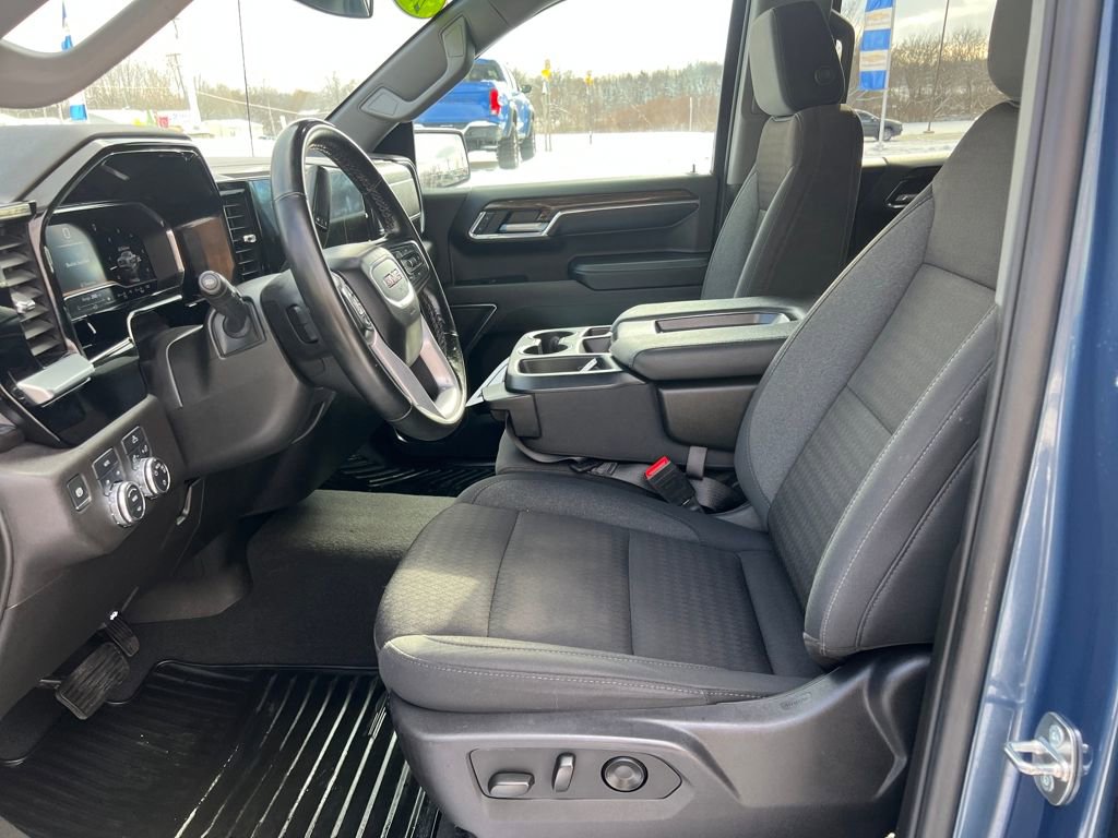 Used 2024 GMC Sierra 1500 SLE image 9