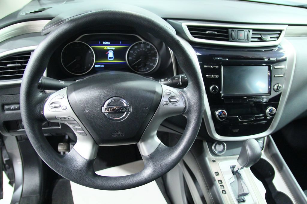 Used 2016 Nissan Murano S AWD/4WD image 18