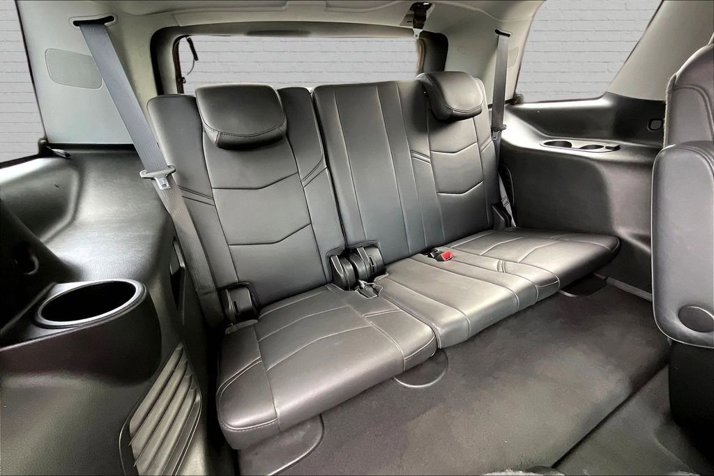 Used 2019 Cadillac Escalade Luxury RWD image 26