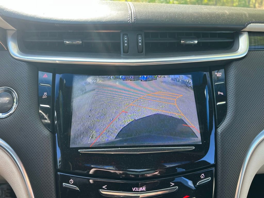 Used 2013 Cadillac XTS Platinum image 24