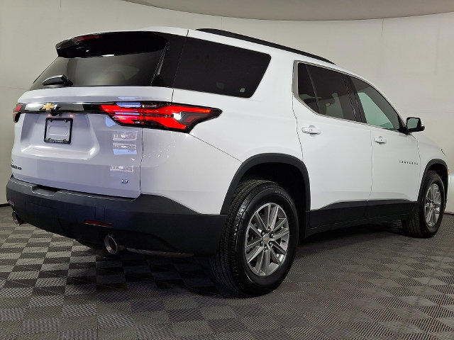 Used 2023 Chevrolet Traverse LT w/ LPO, Cargo Package AWD/4WD image 9
