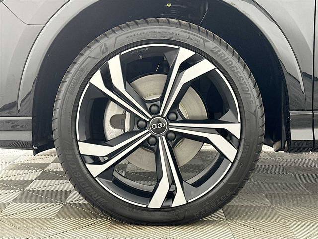Certified 2024 Audi Q3 2.0T Premium Plus w/ Premium Plus Package AWD/4WD image 30