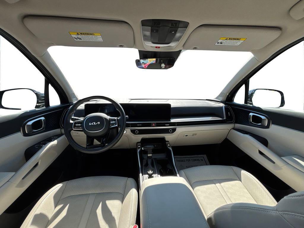 Certified 2025 Kia Sorento S image 16