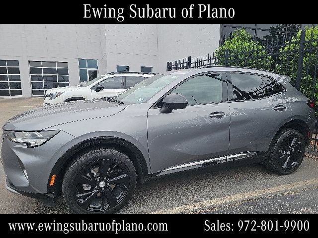 Used 2021 Buick Envision Essence w/ Technology Package I FWD image 2