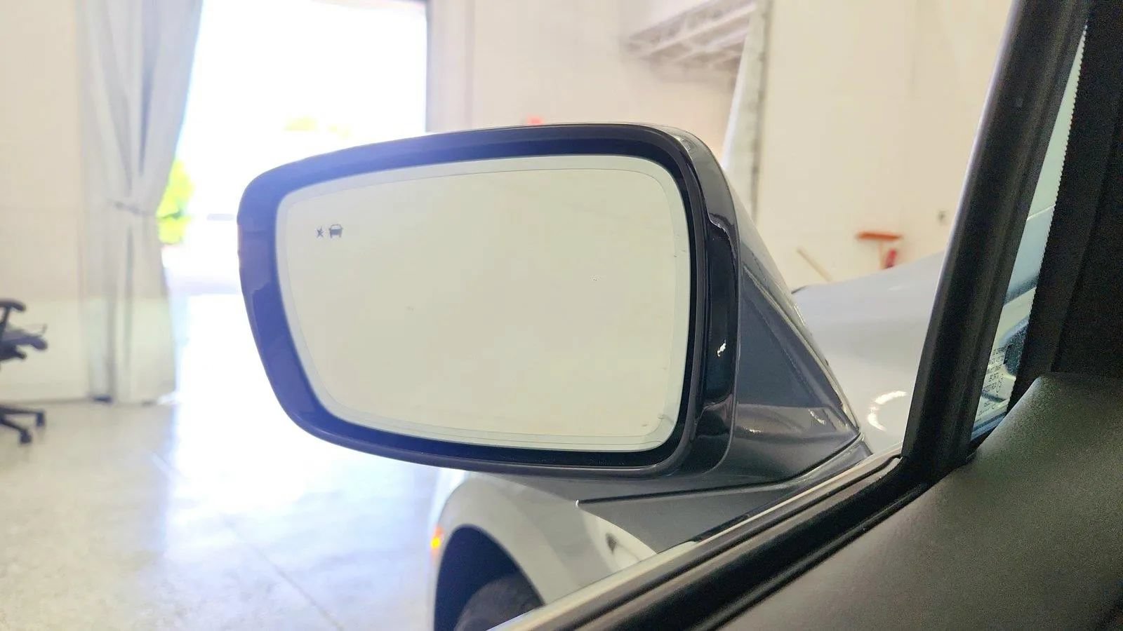 Used 2023 Buick Enclave Essence AWD/4WD image 21