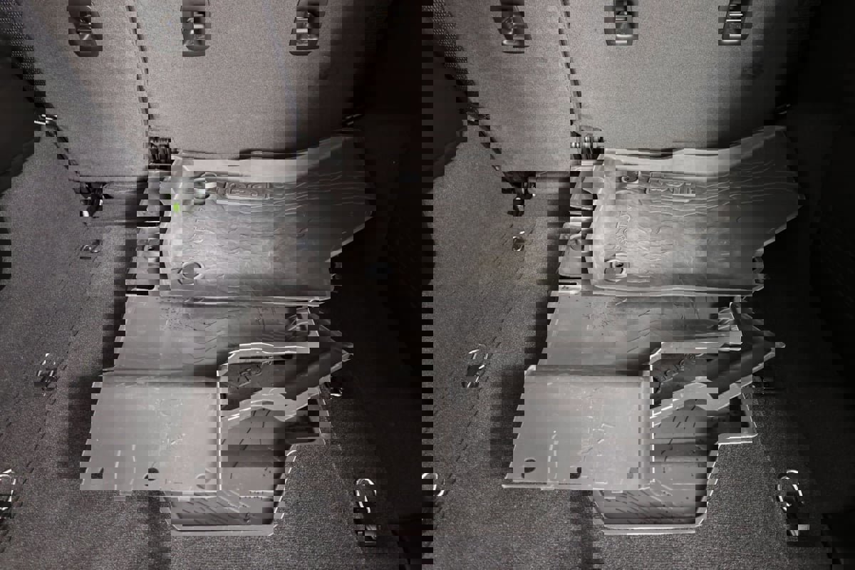 Used 2025 Jeep Wrangler Unlimited Rubicon image 41