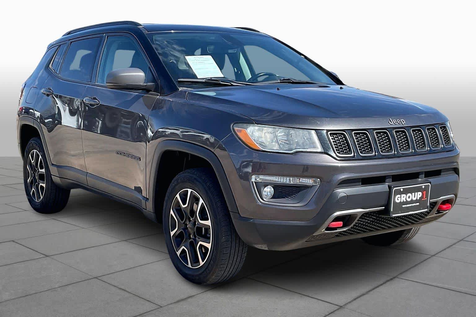 Used 2020 Jeep Compass Trailhawk image 3