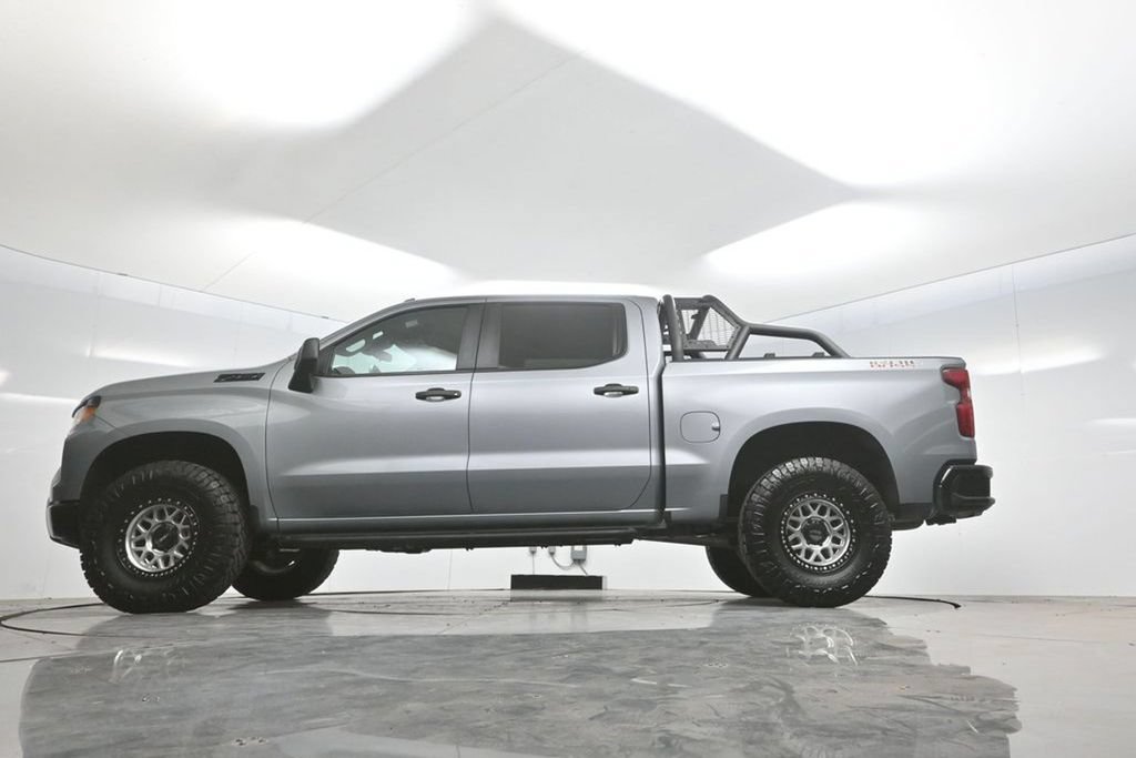 Used 2025 Chevrolet Silverado 1500 Custom Trail Boss w/ LPO, Dark Essentials Package AWD/4WD image 59