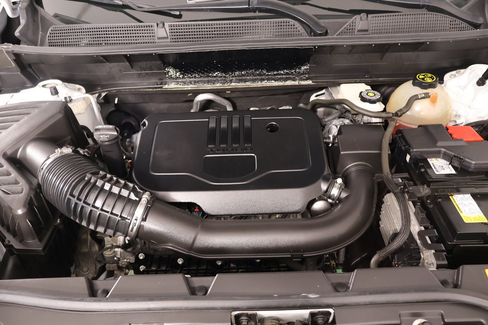 Used 2022 GMC Acadia SLE image 19