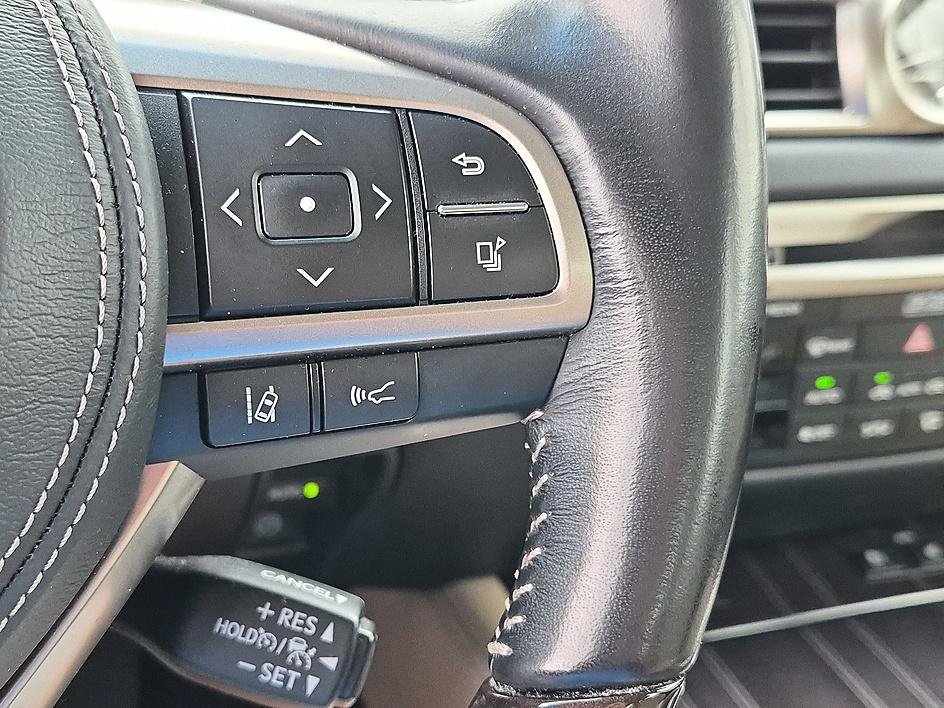 Used 2017 Lexus GS 350 w/ Luxury Package RWD image 18
