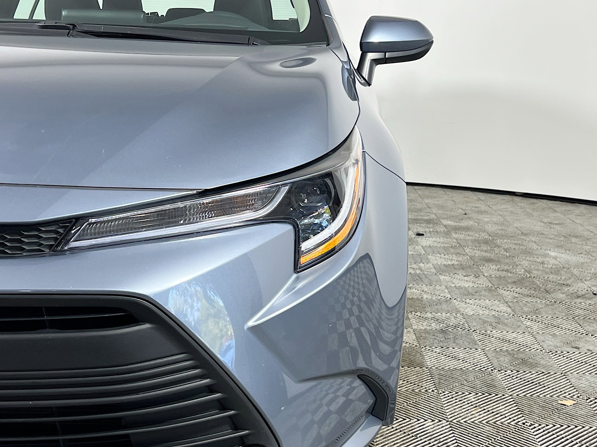 Used 2024 Toyota Corolla LE image 12