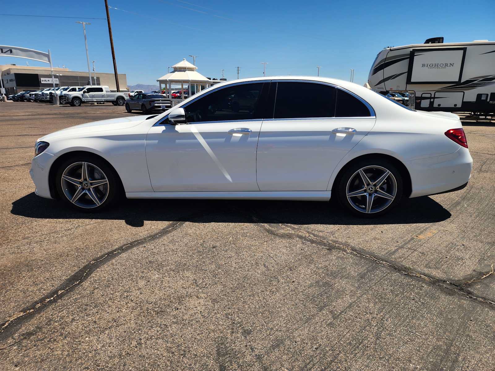Used 2019 Mercedes-Benz E 300 w/ Premium 1 Package image 7